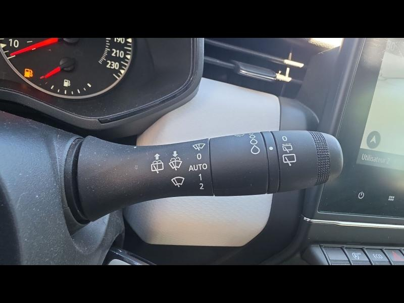 RENAULT Clio d’occasion à vendre à PERPIGNAN chez AUTO MEDITERRANÉE (Photo 17)