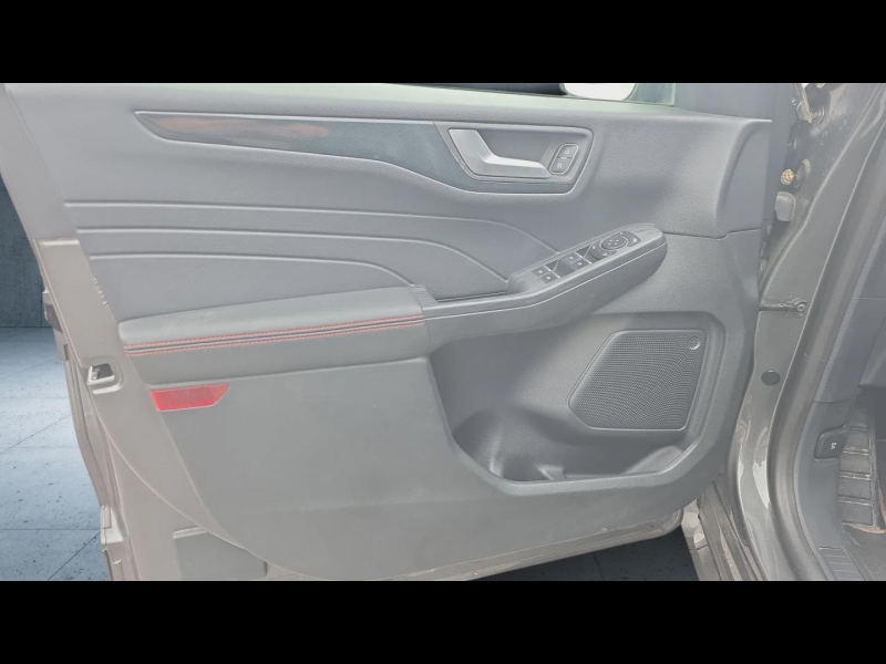 FORD Kuga d’occasion à vendre à PERPIGNAN chez AUTO MEDITERRANÉE (Photo 20)